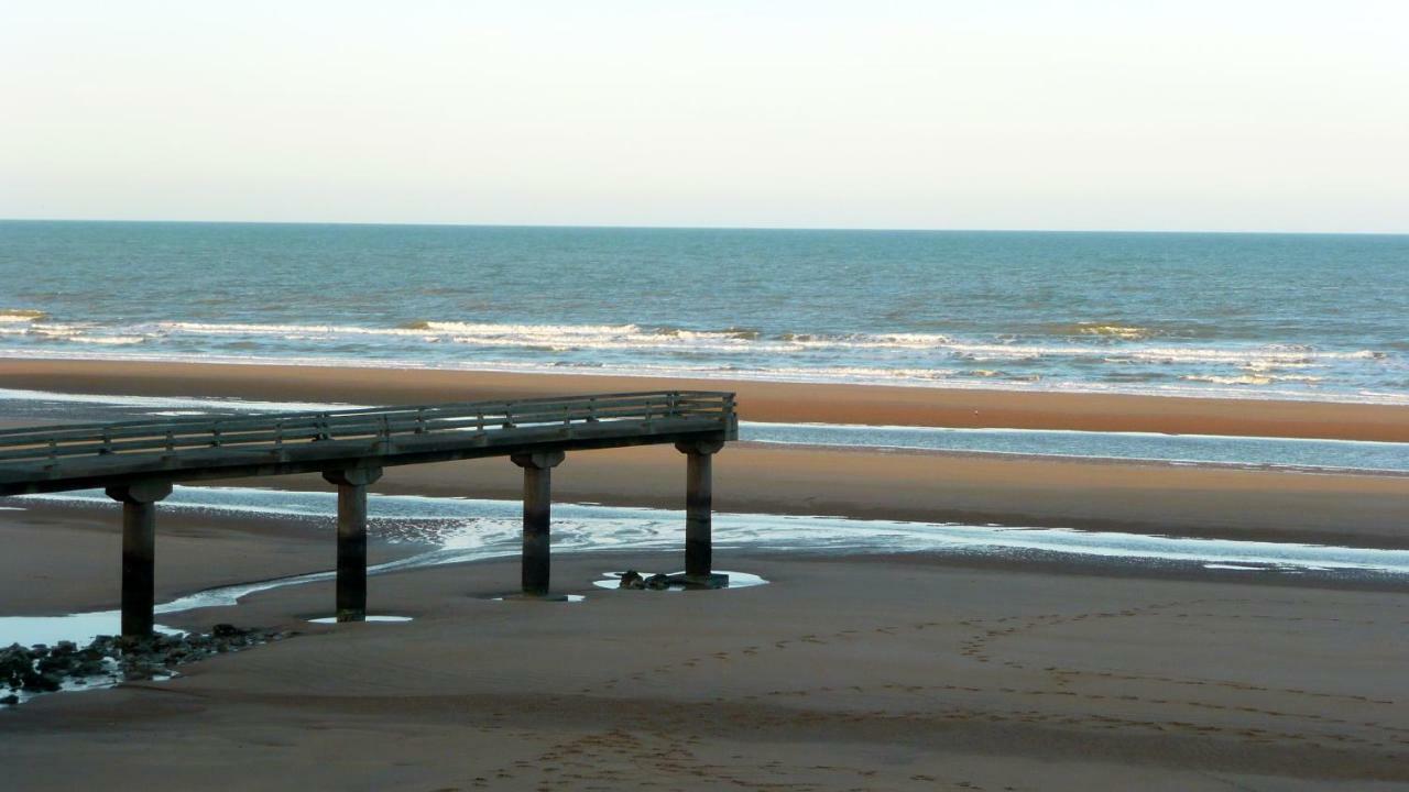 Gite De La Cour Vautier Mandeville-en-Bessin Eksteriør bilde